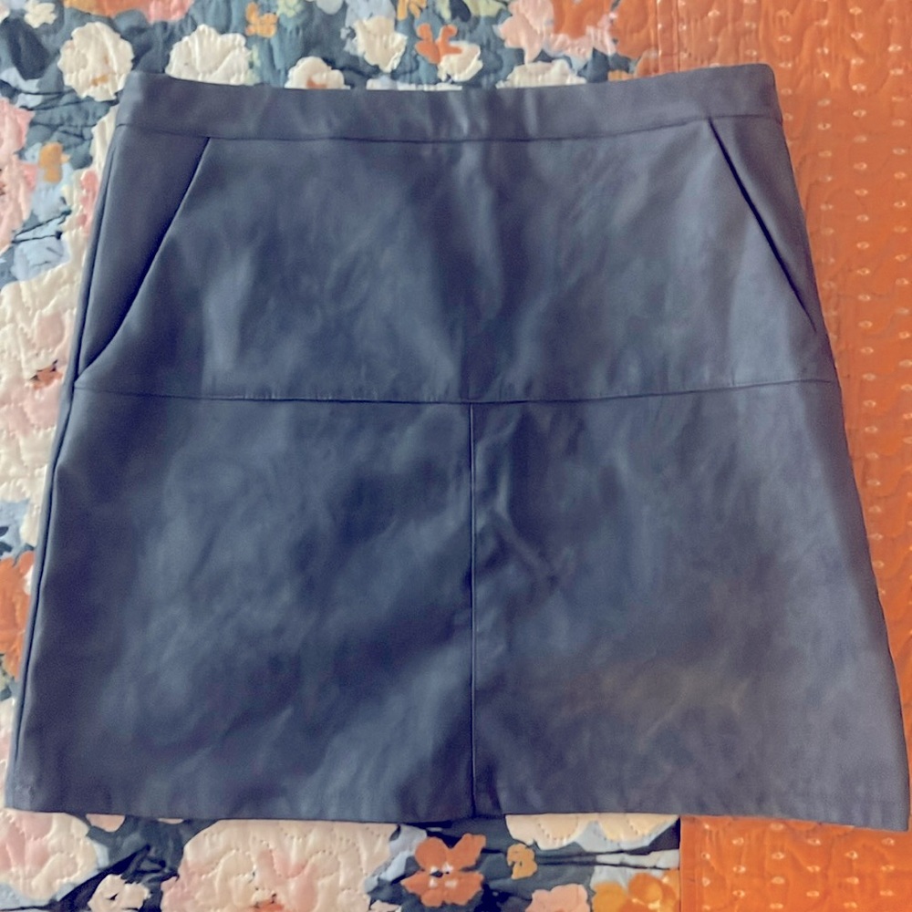 Really nice leather light blue skirt, very nice soft leather material!